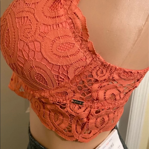 Victoria’s secrets pushup Bra Medium - Picture 3 of 3